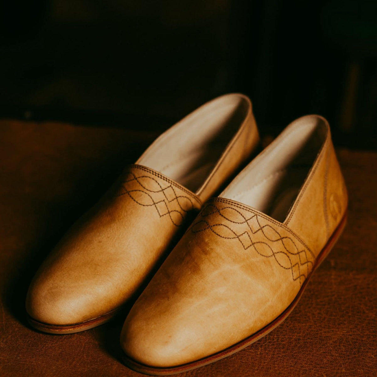 Leather Slippers for Men and Women | Handmade Beige Leather Slip On Slippers | Unisex Traditional Leather Slippers