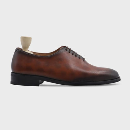 Handmade Oxford Shoes for Mens Wholecut Leather Shoes men in brown colour