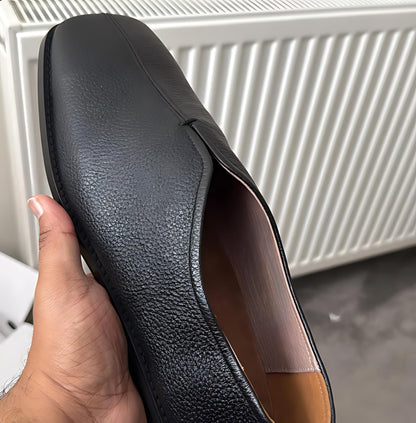 Handmade leather Chinese slippers  slip on shoes babouche maire derby Parisian minimalist
