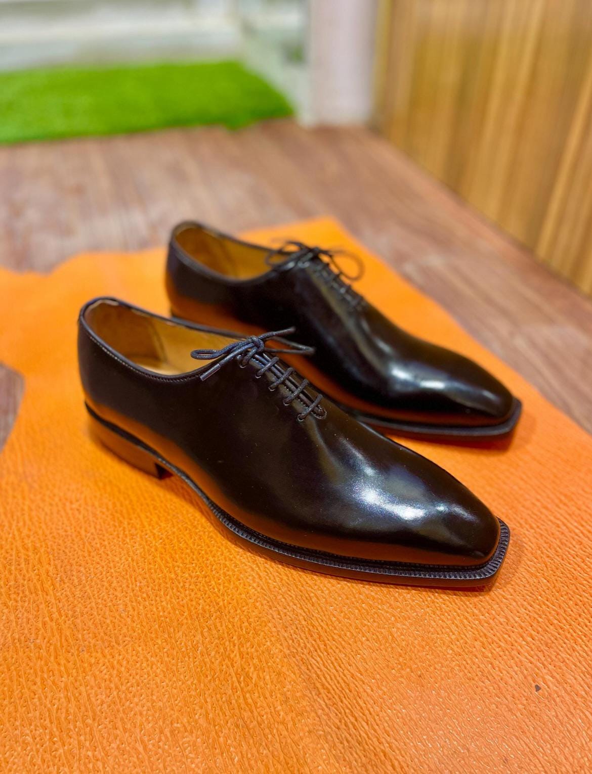 Handmade mens Oxford Shoes, Genuine Leather Red Bottom Wedding Shoes For Men