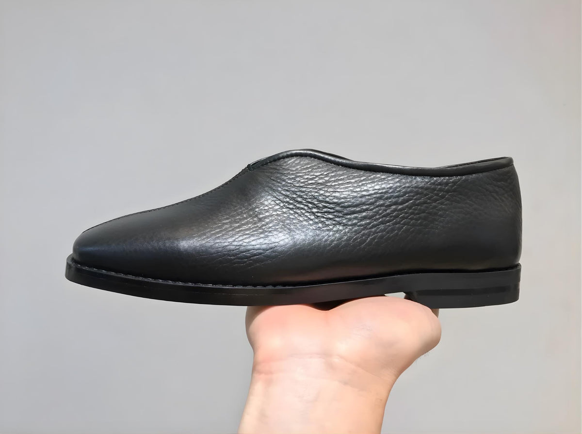 Handmade Chinese leather slippers  slip on mens shoes babouche maire derby Parisian minimalist