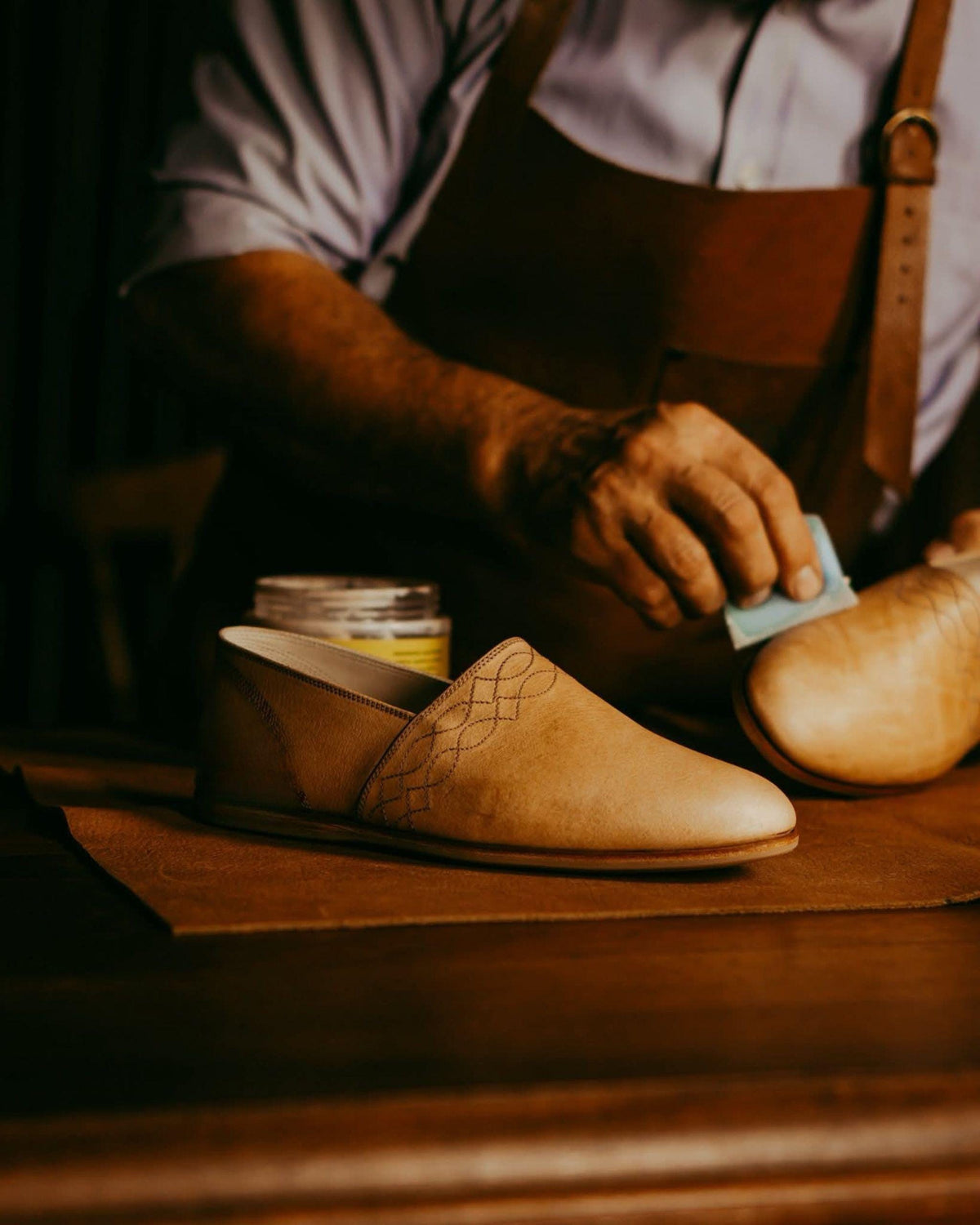 Leather Slippers for Men and Women | Handmade Beige Leather Slip On Slippers | Unisex Traditional Leather Slippers