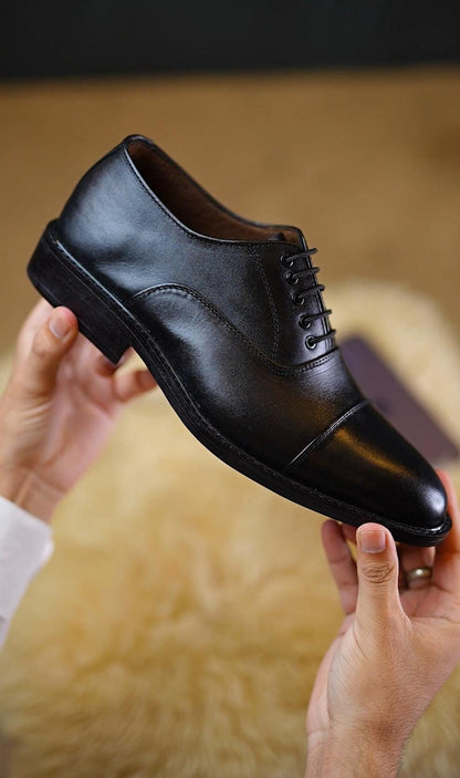 Handmade Wide Toe Box Oxford Shoes for Men | Black Genuine Leather mens Dress Shoes | Comfortable Fit | Sialkot Crafted